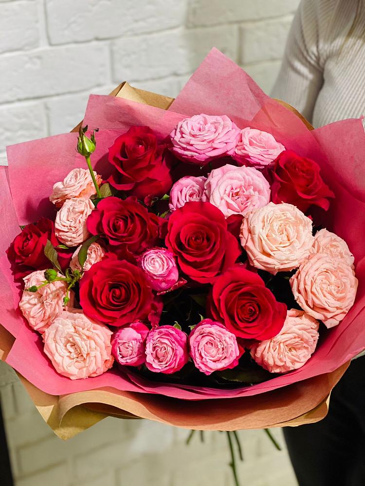 Букет цветов из: Розы в Панино