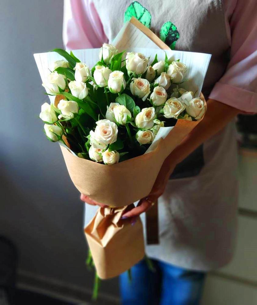 Букет цветов из: Розы в Панино
