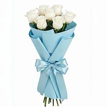 Букет 7 белых роз Проуд в Панино