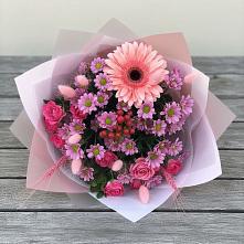 Букет цветов из:  Розы, Герберы и Хризантемы #REPLACE_PRED# Панино